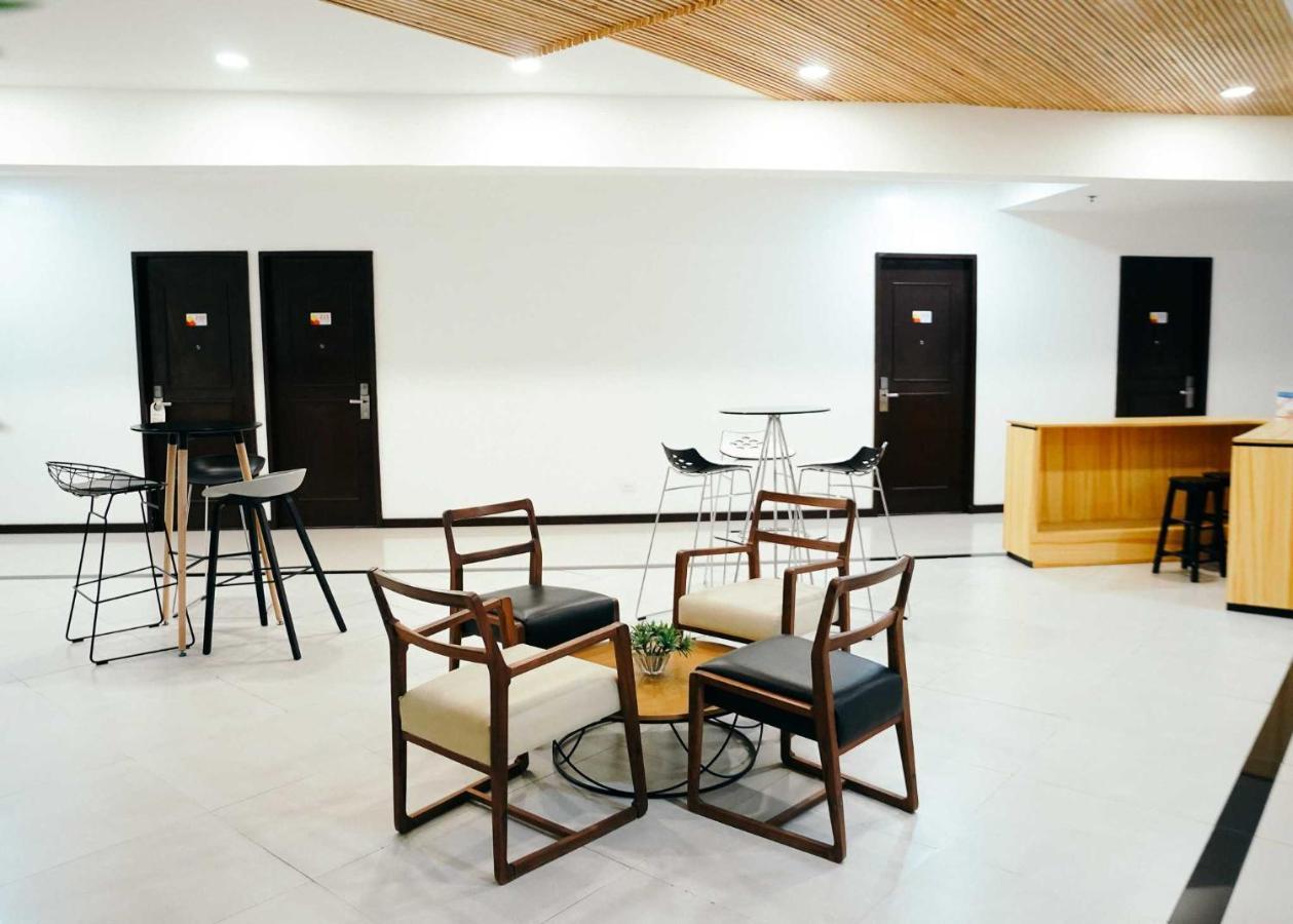 Travelbee Airport Inn Μακτάν Εξωτερικό φωτογραφία
